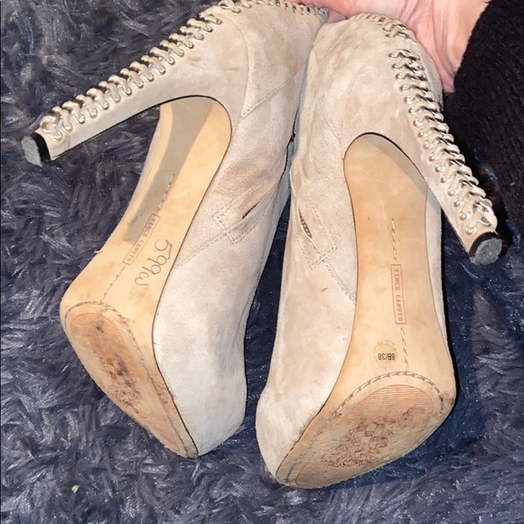 💖Vince Camuto Booties💖 - Picture 4 of 8